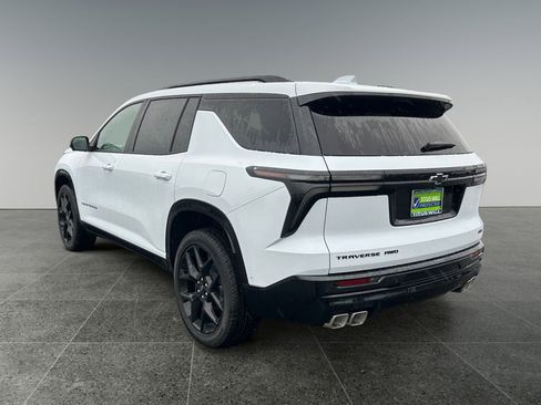 New 2026 Chevrolet Traverse RS image 5