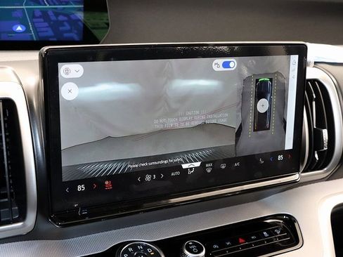 New 2025 Ford Expedition Max Active image 22