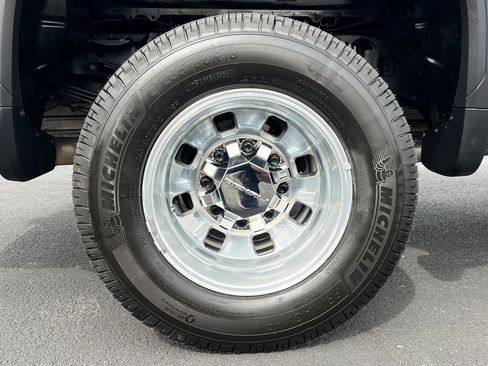 Used 2024 GMC Sierra 3500 Denali Ultimate image 19