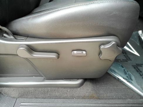 Used 2010 Chevrolet Silverado 1500 LT RWD image 20