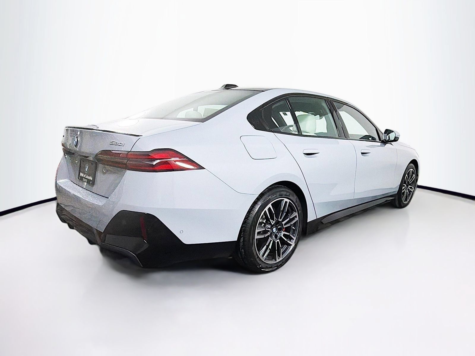 New 2026 BMW 530i xDrive w/ M Sport Package AWD/4WD image 7