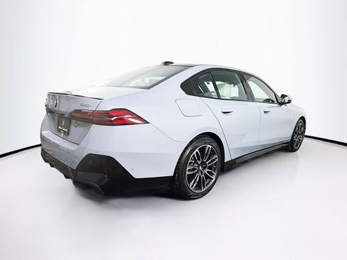 New 2026 BMW 530i xDrive w/ M Sport Package AWD/4WD image 7