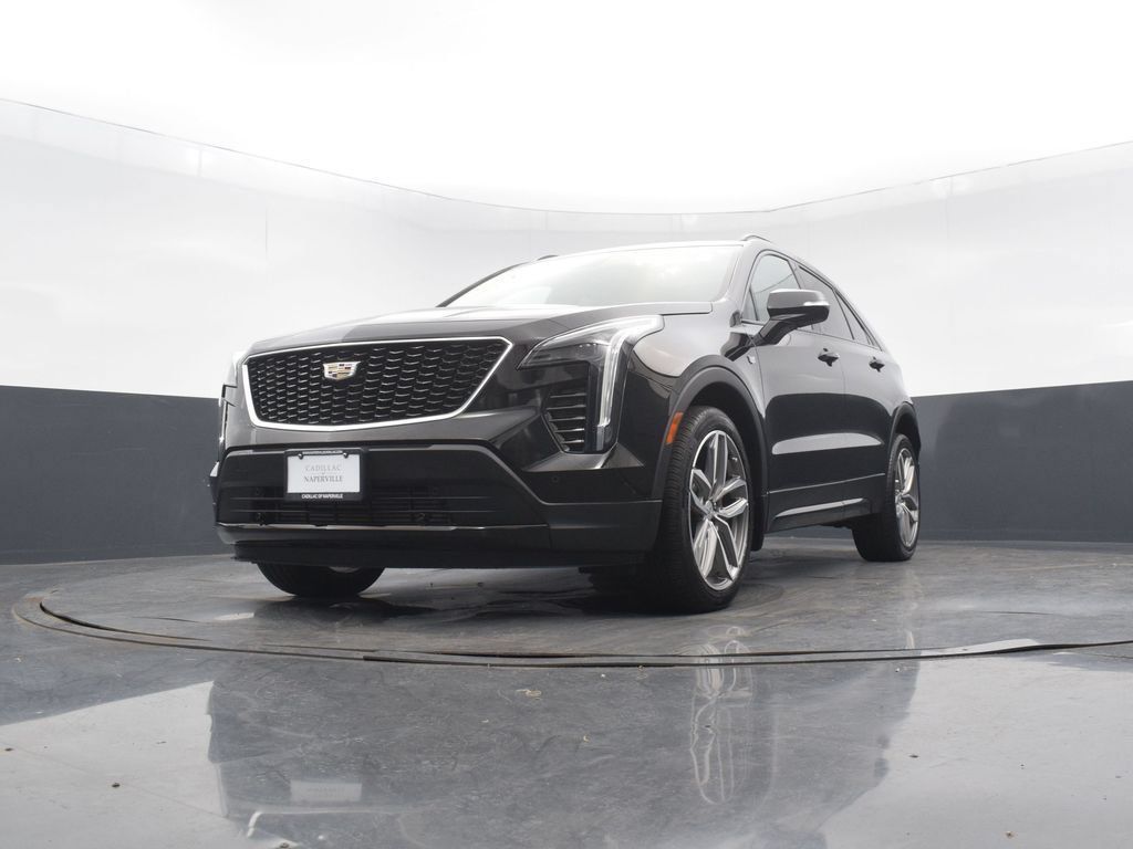 Used 2023 Cadillac XT4 Sport AWD/4WD image 43