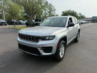 Used 2025 Jeep Grand Cherokee Laredo
