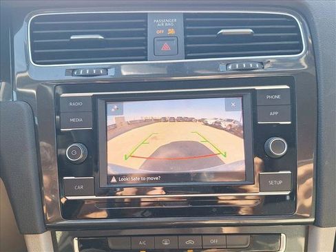 Used 2019 Volkswagen Golf S w/ Driver Assistance Package image 14