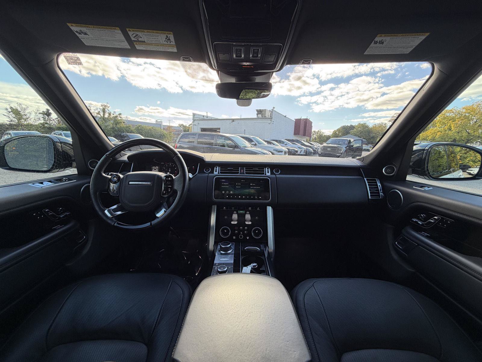 Used 2018 Land Rover Range Rover HSE AWD/4WD image 27