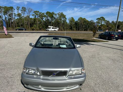 Used 2001 Volvo C70 LT image 18