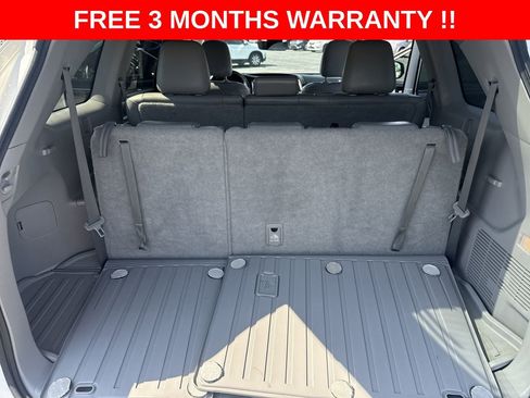 Used 2017 Toyota Highlander Limited w/ Carpet Mat Package AWD/4WD image 25