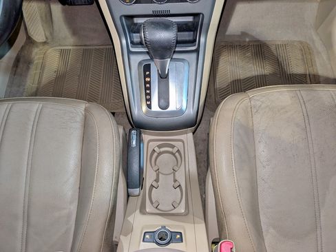 Used 2008 Saturn Vue XR w/ Premium Trim Package FWD image 36