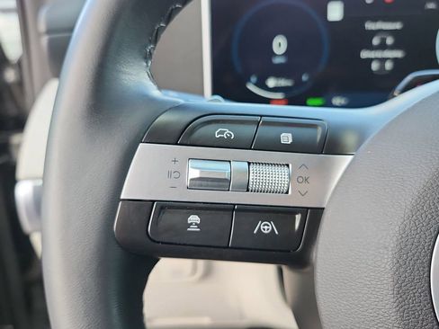 Certified 2025 Hyundai Tucson SEL AWD/4WD image 10
