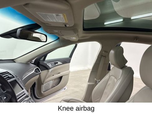 Used 2019 Lincoln MKZ Reserve w/ Luxury Package image 32