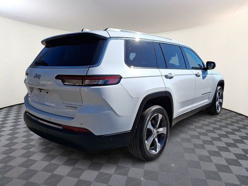 Used 2023 Jeep Grand Cherokee L Limited image 6