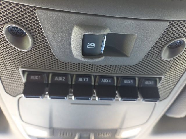 Used 2018 Ford F350 Lariat w/ Lariat Ultimate Package AWD/4WD image 34