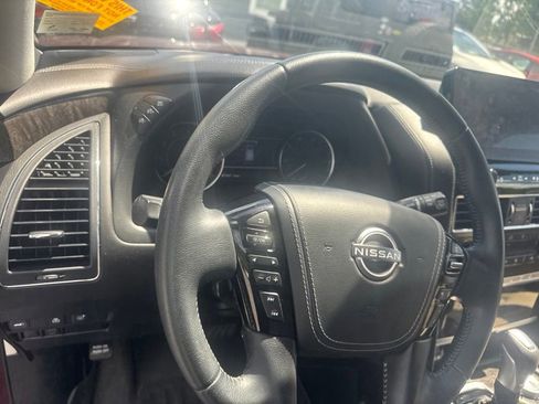 Used 2022 Nissan Armada Platinum w/ Captain's Chairs Package AWD/4WD image 23