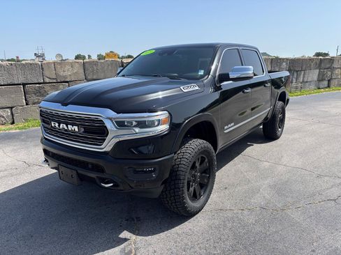 Used 2019 RAM 1500 Limited AWD/4WD image 3
