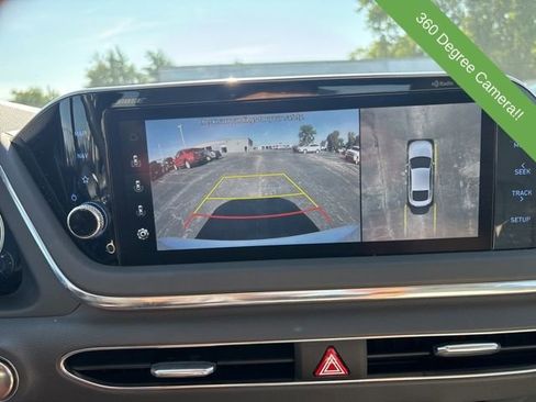 Used 2022 Hyundai Sonata Limited image 21