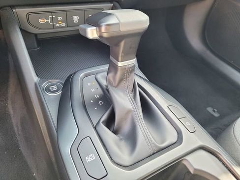 Used 2025 Kia K4 FWD image 22