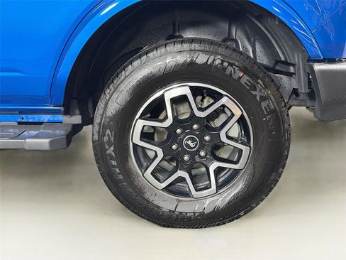Used 2022 Ford Bronco Outer Banks AWD/4WD image 29