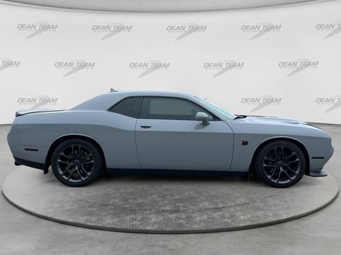 Used 2022 Dodge Challenger R/T Scat Pack w/ Plus Package RWD image 8