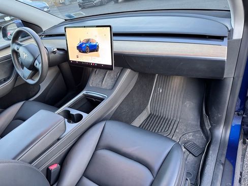 Used 2023 Tesla Model Y Long Range image 22