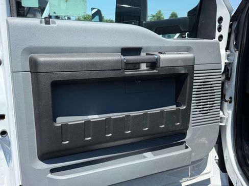 New 2026 Ford F750 2WD SuperCab Super Duty image 14