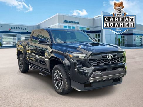 Used 2025 Toyota Tacoma TRD Sport w/ TRD Sport Premium Package RWD image 1