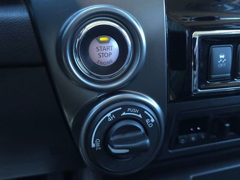 Used 2017 Nissan Titan Platinum Reserve AWD/4WD image 37