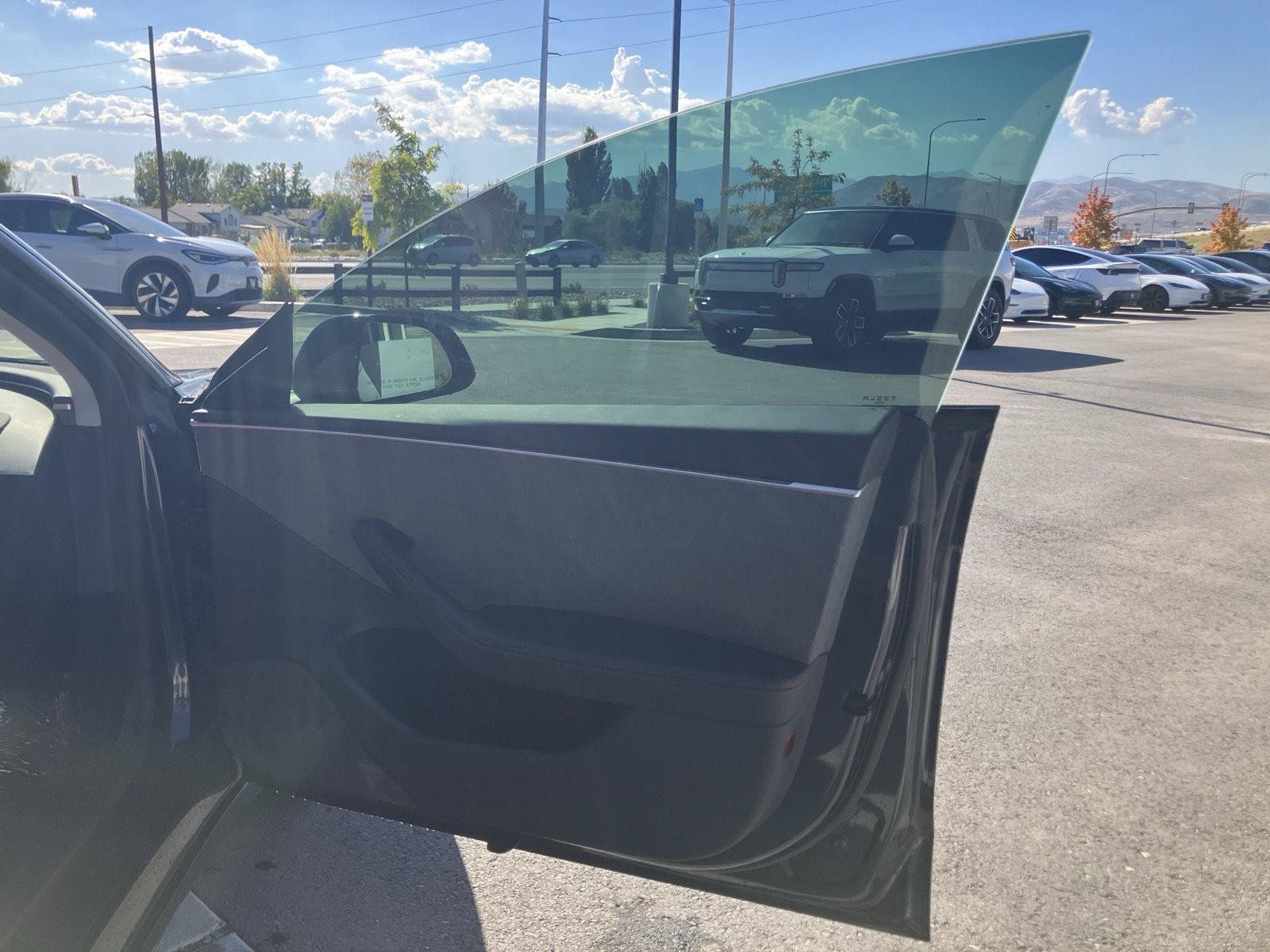Used 2025 Tesla Model 3 Long Range RWD image 19