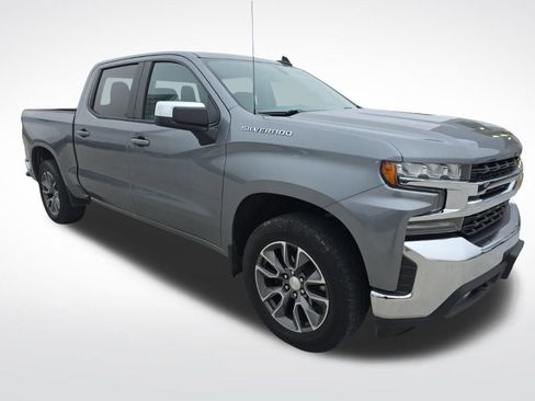 Used 2020 Chevrolet Silverado 1500 LT w/ All-Star Edition image 40