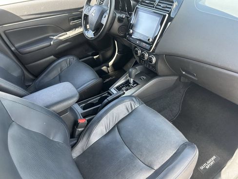 Used 2024 Mitsubishi Outlander Sport SEL AWD/4WD image 14