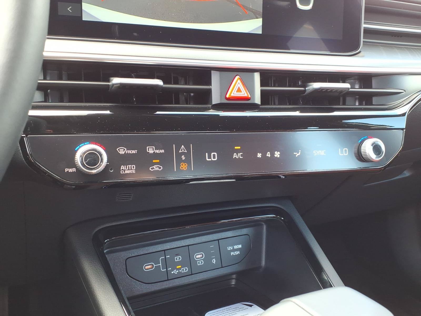 New 2026 Kia K5 GT-Line w/ GT-Line Premium Package AWD/4WD image 17