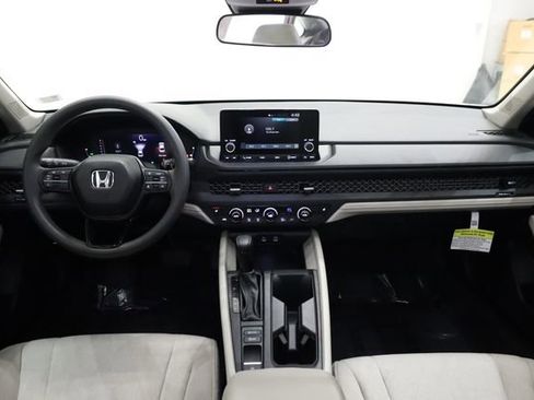 Used 2024 Honda Accord EX image 12