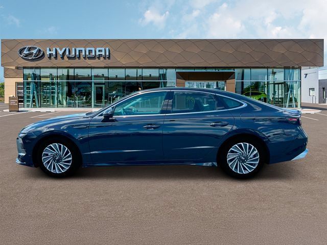 New 2025 Hyundai Sonata SEL FWD image 3