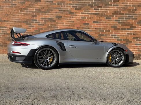 Certified 2018 Porsche 911 GT2 RS RWD image 7