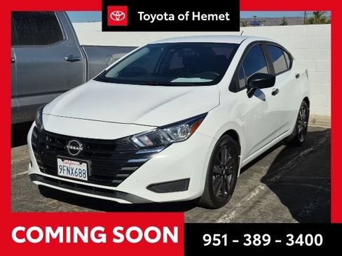 Used 2023 Nissan Versa S w/ S Plus Package FWD image 1