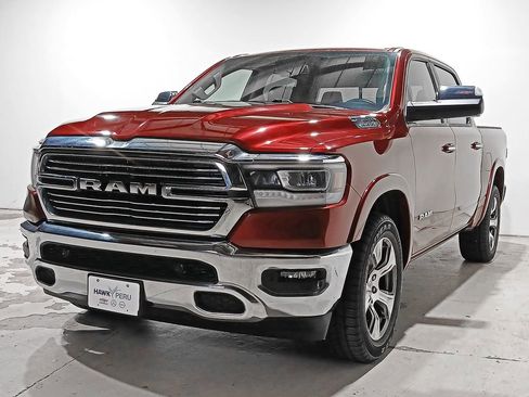 Used 2019 RAM 1500 Laramie AWD/4WD image 3