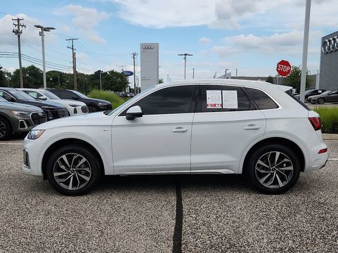 Certified 2023 Audi Q5 2.0T Premium w/ Convenience Package AWD/4WD image 7