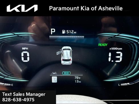 New 2025 Kia Niro EX Touring image 8