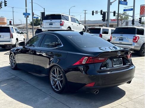 Used 2015 Lexus IS 250 w/ F-Sport Package RWD image 5