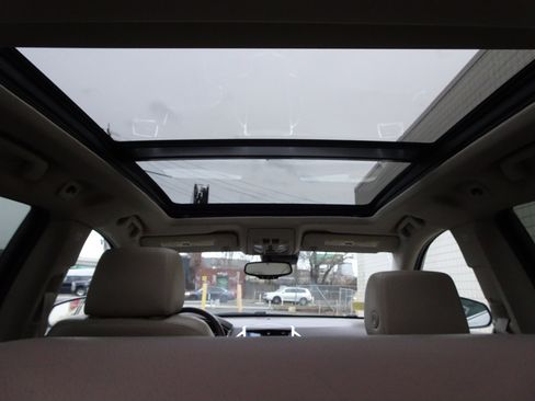 Used 2013 Cadillac SRX Luxury w/ Driver Awareness Package image 14