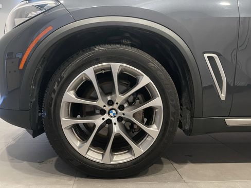 Used 2019 BMW X5 xDrive40i w/ Premium Package 2 image 7