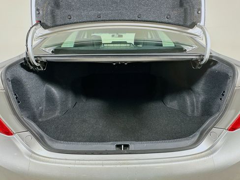 Used 2012 Toyota Camry SE image 27