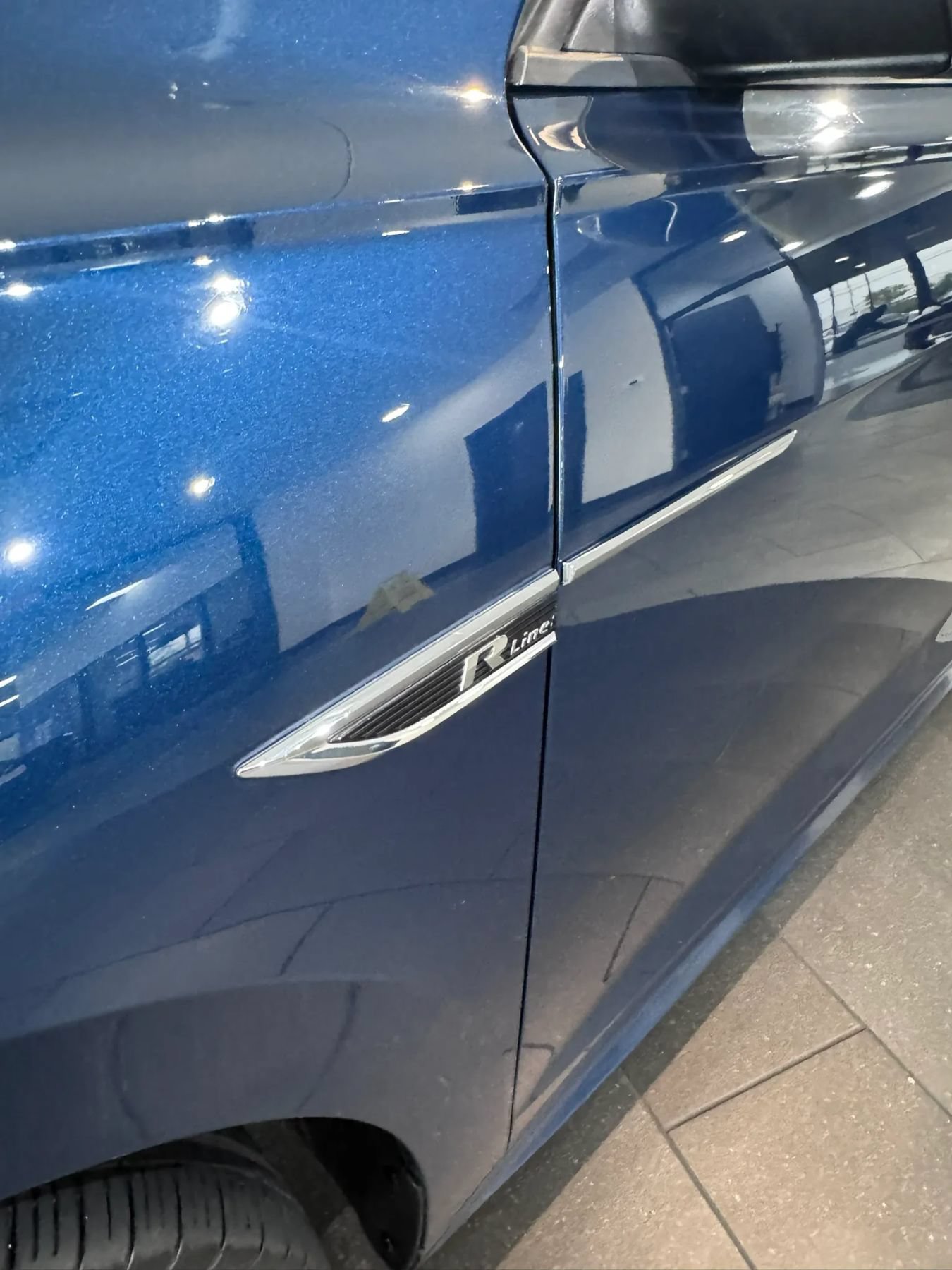 Used 2020 Volkswagen Passat 2.0T R-Line FWD image 34