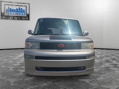 Used 2006 Scion xB image 3