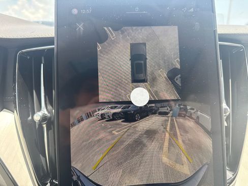 New 2026 Volvo XC60 B5 Ultra w/ Protection Package Premier image 14