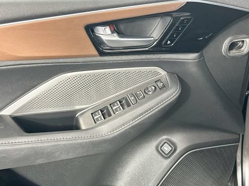 Used 2022 Acura MDX SH-AWD image 24