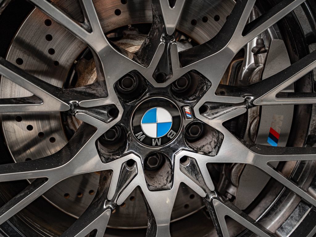 Used 2020 BMW M2 Competition w/ Executive Package RWD image 12