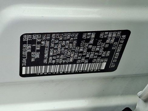 Used 2023 Nissan Rogue SL w/ SL Premium Package image 33