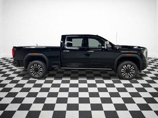 New 2026 GMC Sierra 2500 Denali Ultimate w/ LPO, Black Badging Package AWD/4WD video 2