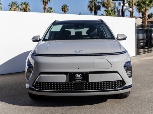Used 2024 Hyundai Kona Limited FWD image 5